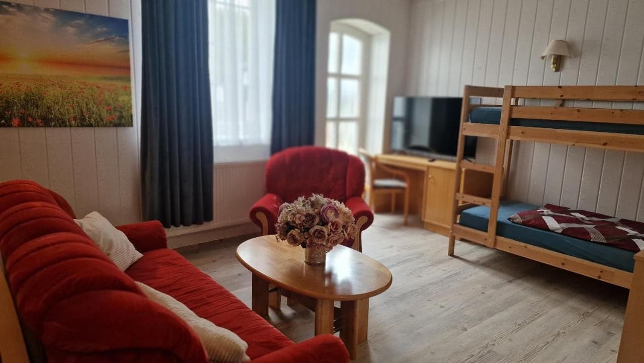 Family Room, photo 1